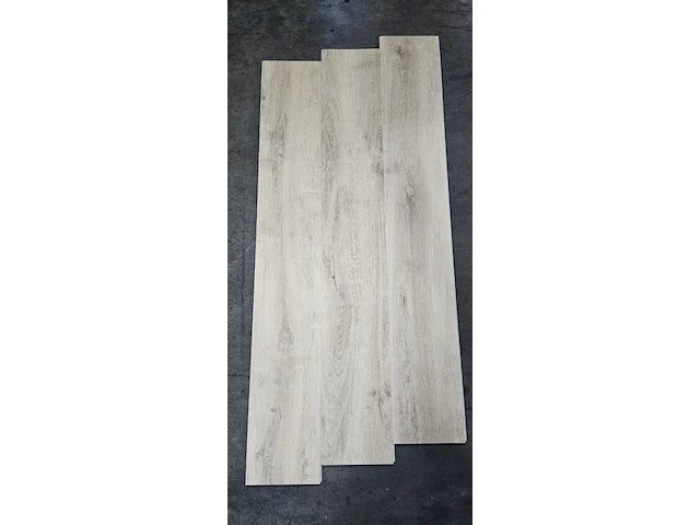 Pvc click geïntegreerd ondervloer 70m² - afbeelding 1 van  7