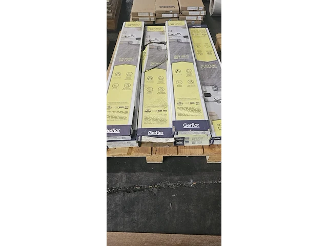 Pvc click vinyl 17 m² - afbeelding 4 van  5