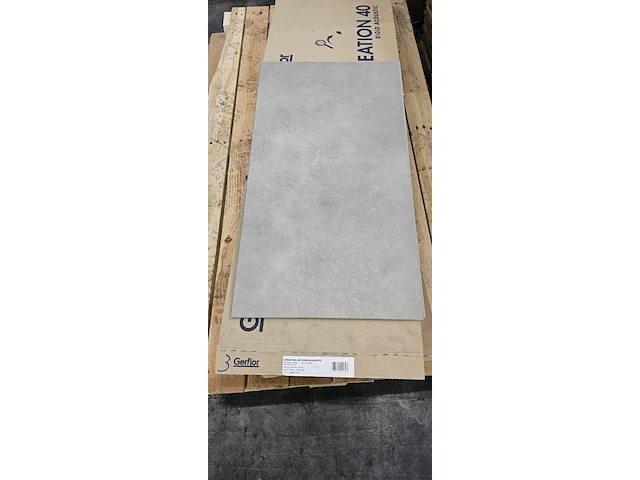Pvc click vinyl 5,7 mm lot 10m² geïntegreerde ondervloer - afbeelding 1 van  4