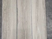 Pvc click vinyl 68m² - afbeelding 1 van  7