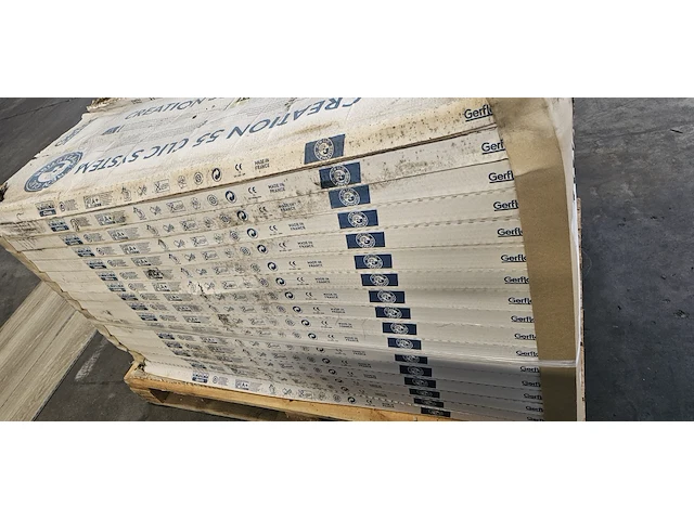 Pvc click vinyl 68m² - afbeelding 7 van  7
