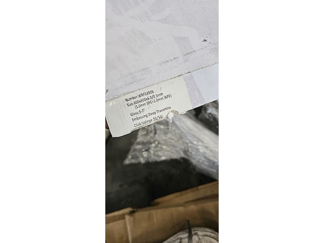 Pvc click vinyl 6mm lot 30m² geïntegreerde ondervloer - afbeelding 4 van  4