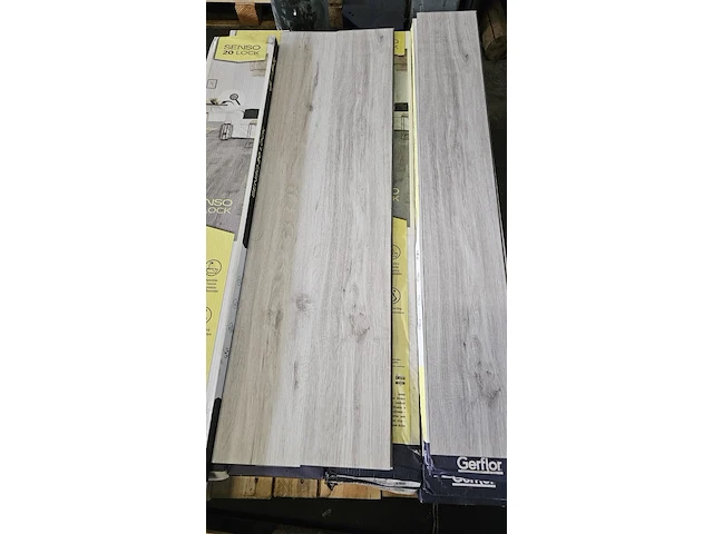 Pvc click vinyl 94m² - afbeelding 3 van  6