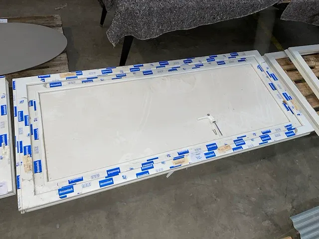 Pvc deur wit - afbeelding 1 van  4