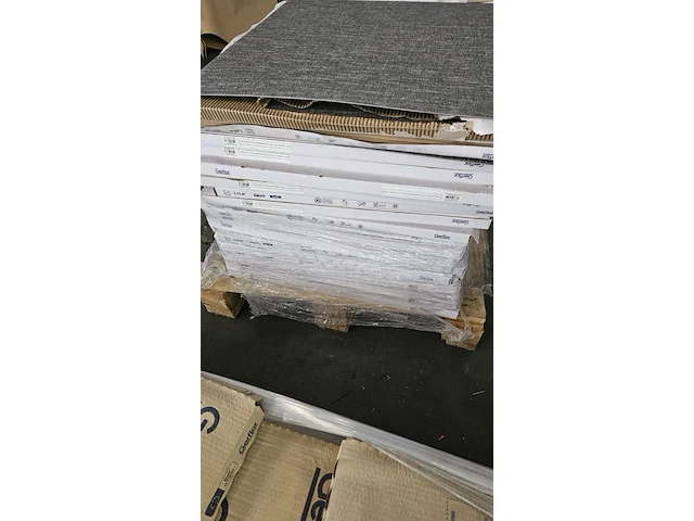 Pvc dryback zelf te verlijmen 60m² - afbeelding 1 van  4
