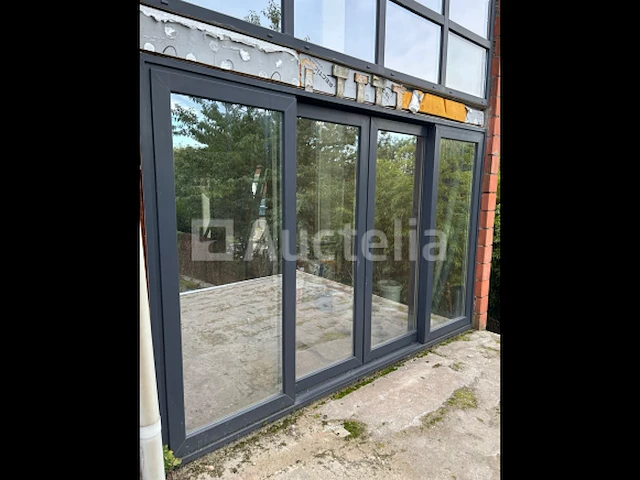 Pvc erker - afbeelding 1 van  4
