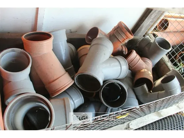 Pvc hulpstukken - afbeelding 1 van  4