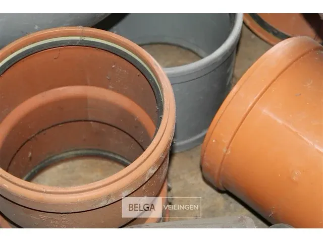 Pvc hulpstukken - afbeelding 1 van  4