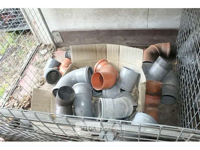 Pvc hulpstukken - afbeelding 1 van  4