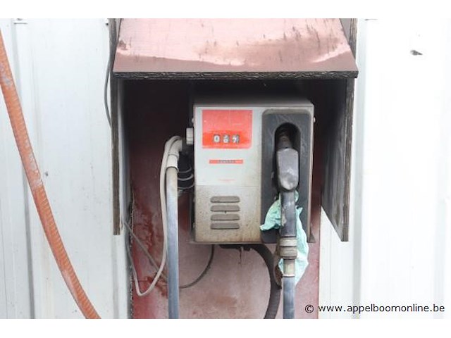 Pvc mazouttank atlas cap 5000ltr, vv verdeelstation - afbeelding 3 van  3