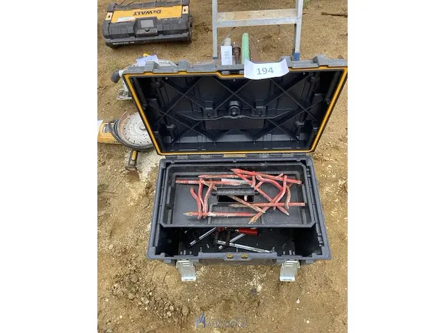 Pvc opbergkoffer dewalt - afbeelding 2 van  4