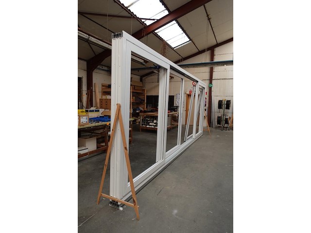 Pvc schuifraam - afbeelding 5 van  5