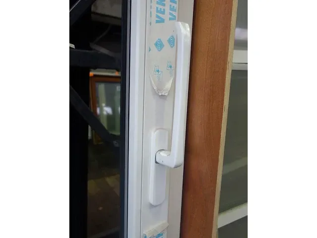 Pvc schuifraamkader + glas - afbeelding 2 van  4