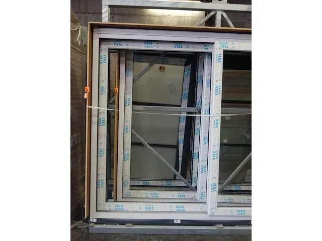 Pvc schuifraamkader + glas - afbeelding 3 van  4