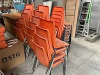 Pvc stoelen (29x) - afbeelding 2 van  3