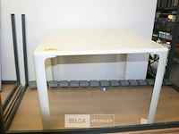 Pvc tafeltje - afbeelding 1 van  3