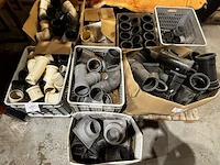 Pvc verbind/eindstukken en bochten - afbeelding 1 van  11