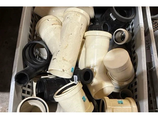 Pvc verbind/eindstukken en bochten - afbeelding 10 van  11