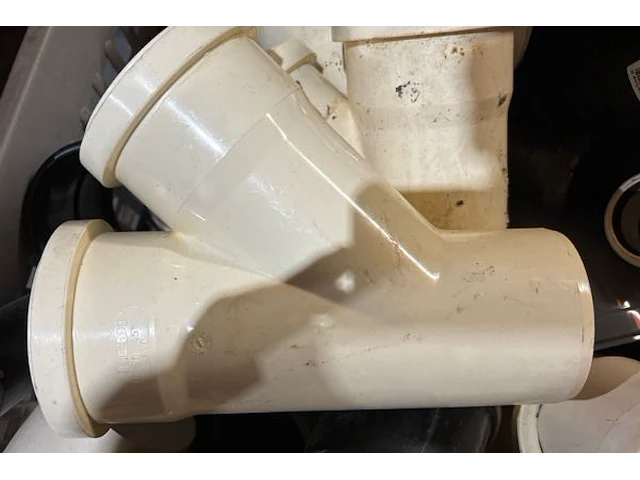 Pvc verbind/eindstukken en bochten - afbeelding 11 van  11