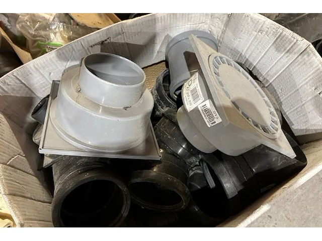 Pvc verbind/eindstukken en bochten - afbeelding 3 van  6