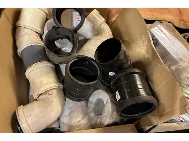 Pvc verbind/eindstukken en bochten - afbeelding 4 van  6