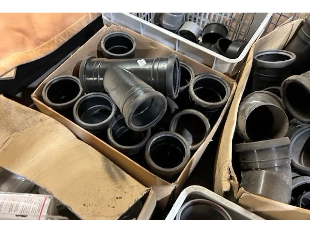 Pvc verbind/eindstukken en bochten - afbeelding 5 van  6