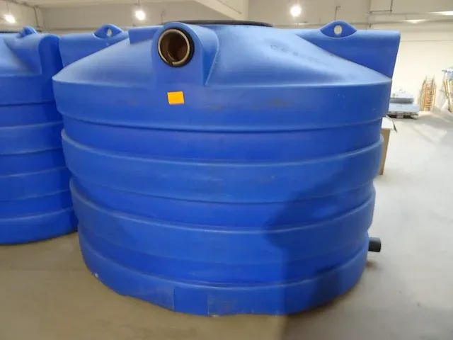 Pvc watertank - afbeelding 1 van  4