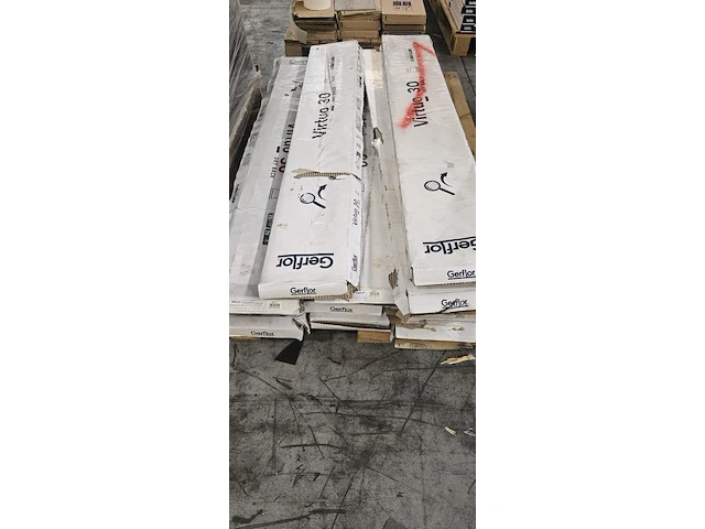 Pvc zelf te verlijmen 38m² - afbeelding 4 van  5