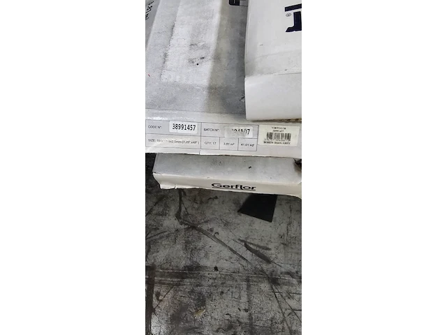 Pvc zelf te verlijmen 38m² - afbeelding 5 van  5