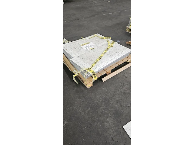 Pvc zelf te verlijmen 4mm lot 21m² - afbeelding 3 van  3
