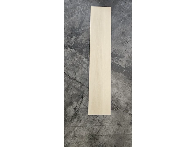 Pvc zelf te verlijmen 4mm lot 85m² soepel planken - afbeelding 1 van  4