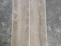 Pvc zelfklevend 130 m² - afbeelding 1 van  5