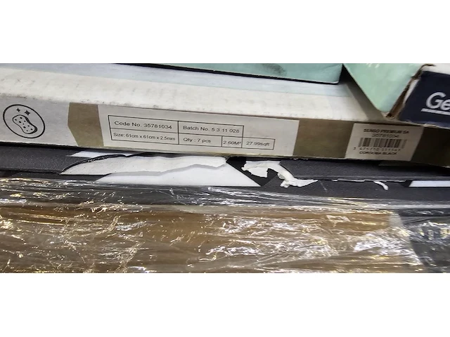 Pvc zelfklevend 130 m² - afbeelding 5 van  6