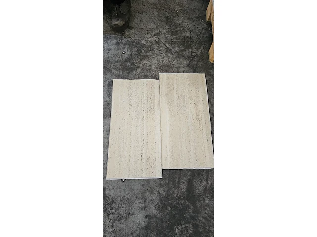 Pvc zelfklevend 18 m² - afbeelding 1 van  5