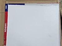 Pvc zelfklevend 190m² - afbeelding 1 van  4