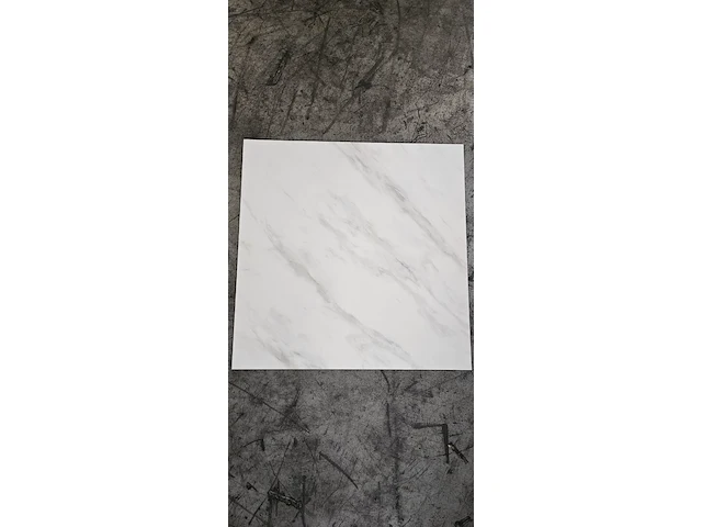 Pvc zelfklevend 22m² - afbeelding 1 van  5