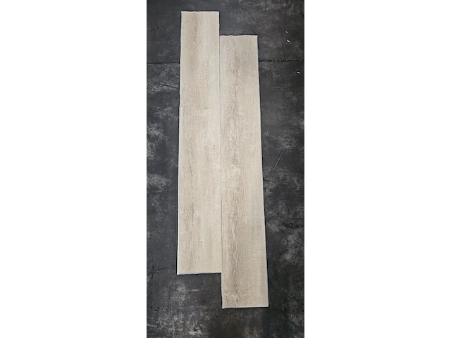 Pvc zelfklevend 44 m² - afbeelding 1 van  5