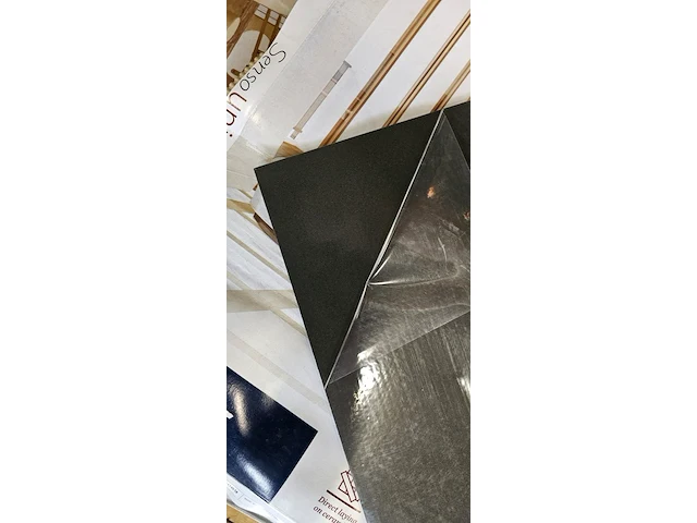 Pvc zelfklevend 55 m² - afbeelding 3 van  6