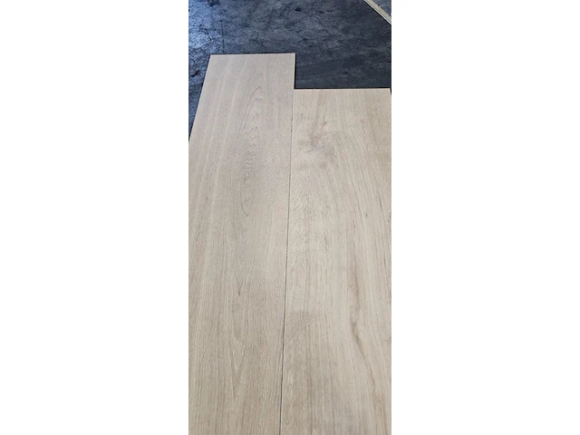 Pvc zelfklevend 83 m² - afbeelding 2 van  5