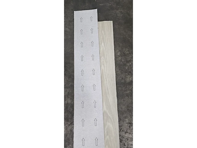 Pvc zelfklevend 88 m² - afbeelding 3 van  5