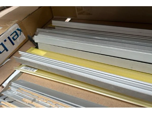 Pvc/alu profielen - afbeelding 2 van  7