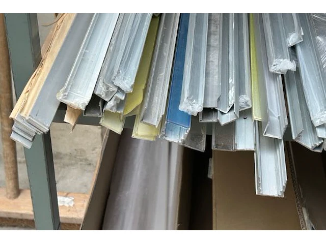 Pvc/alu profielen - afbeelding 7 van  7