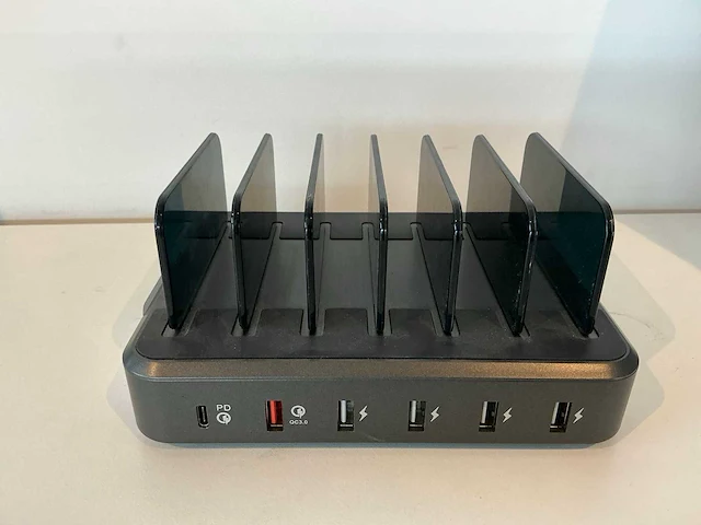 Pw018-pd+qc 6-poorts usb-opladerstandaard - afbeelding 4 van  5