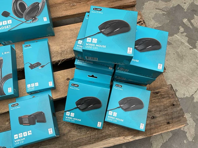 Q-link mix kavel diverse computer accessoires - afbeelding 2 van  6