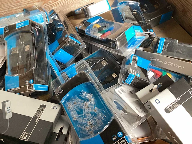 Q-link mix pallet computeraccessoires, kabels etc - afbeelding 5 van  6