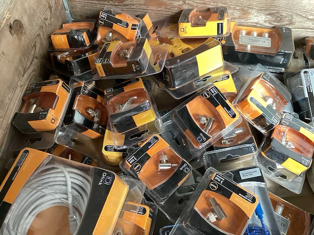 Q-link mix pallet kabels en connectors - afbeelding 2 van  5