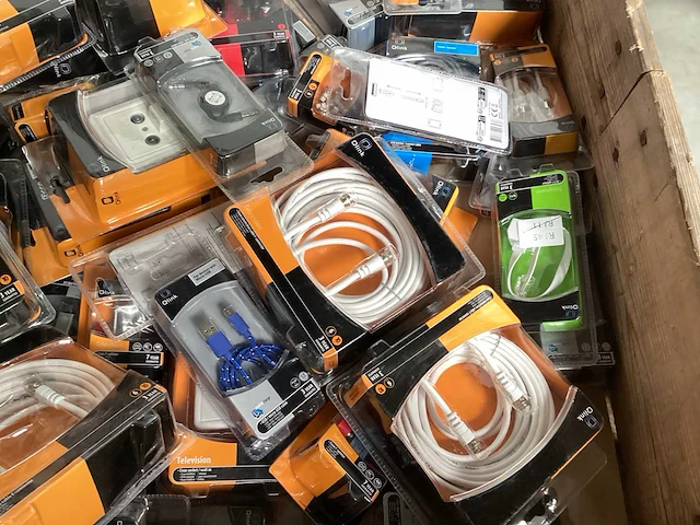 Q-link mix pallet kabels en connectors - afbeelding 3 van  5