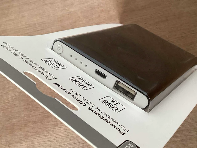 Q-link powerbank usb 4000 mah (28x) - afbeelding 1 van  4