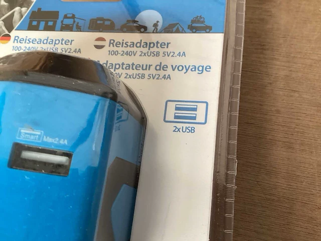 Q-link reisstekker wereldstekker, 2x usb 2.4a (96x) - afbeelding 3 van  6