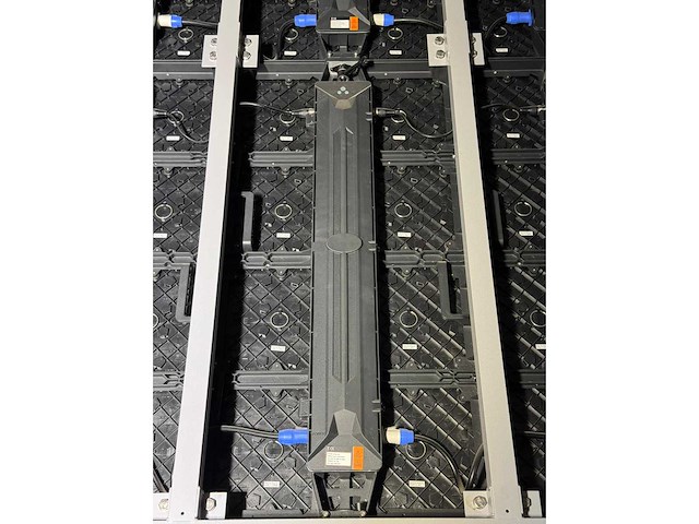 Q-lite - tci 800.1440.3,1 smd - projection screen - 2021 - afbeelding 3 van  35